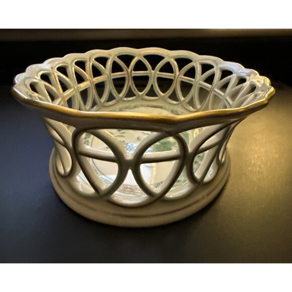 Herend Hungary Poisson Open Weave Bowl Reticulated Basket 7403 8.5" x 6" x 2.25" - Picture 9 of 16